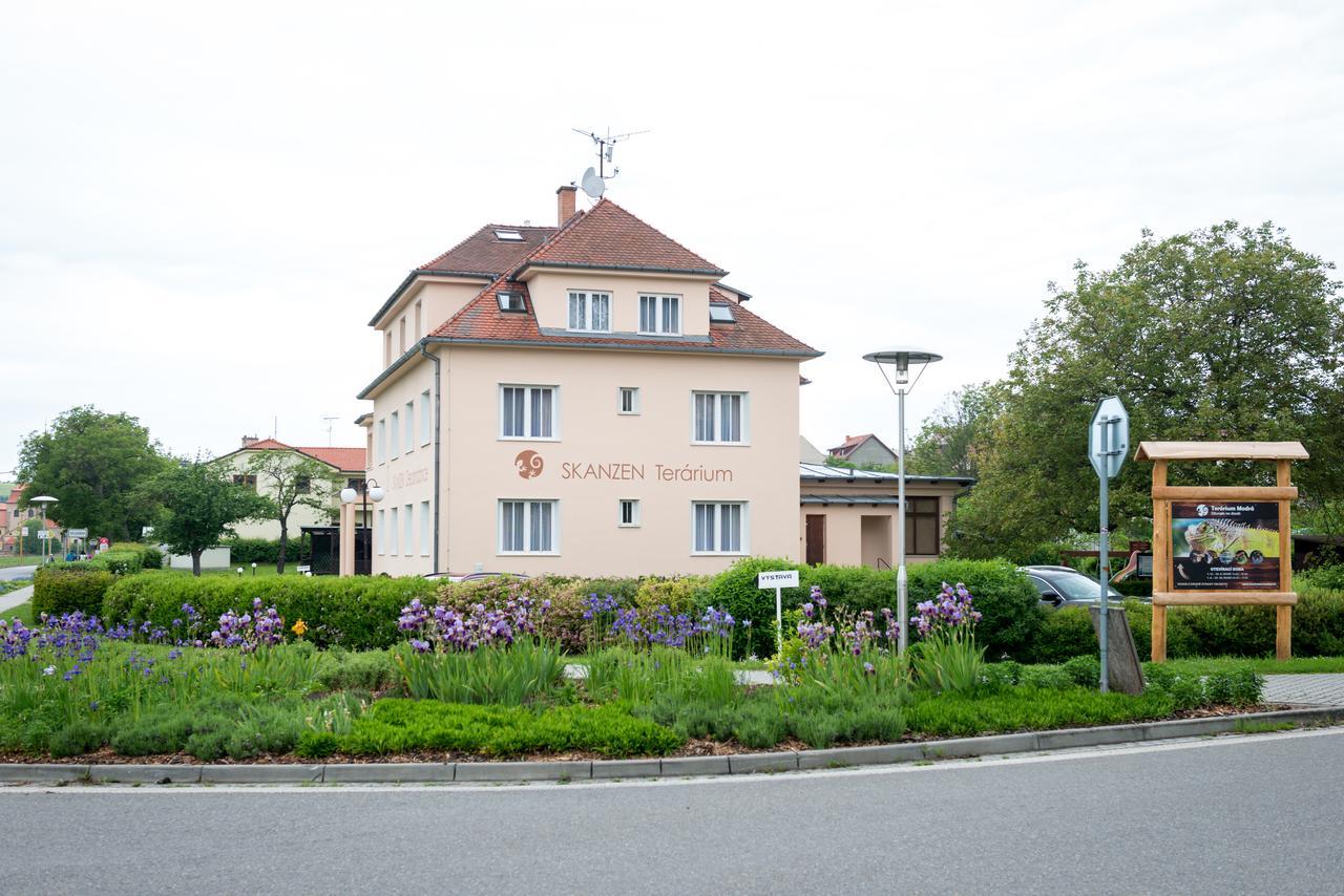 Hotel Skanzen Depandance 벨레라드 외부 사진